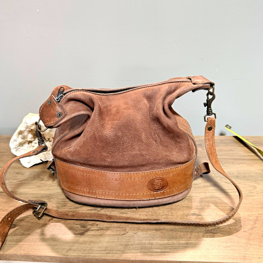 Vintage brown leather bucket bag crossbody